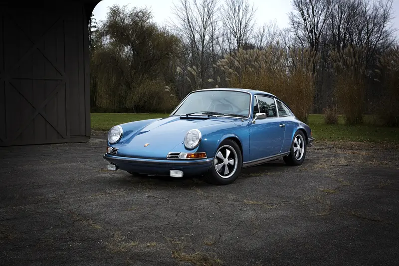 1970 911 S Coupe - Metallic Blue 1