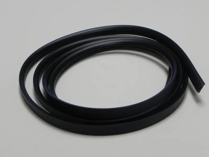 (New) 356/911/912 Front Or Rear Bumper Guard Seal - 1960-73 1