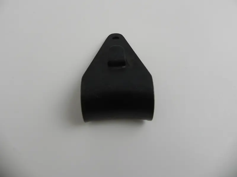 (New) 356 A/Bt5 Battery Cover Retaining Clips - 1955-61 1