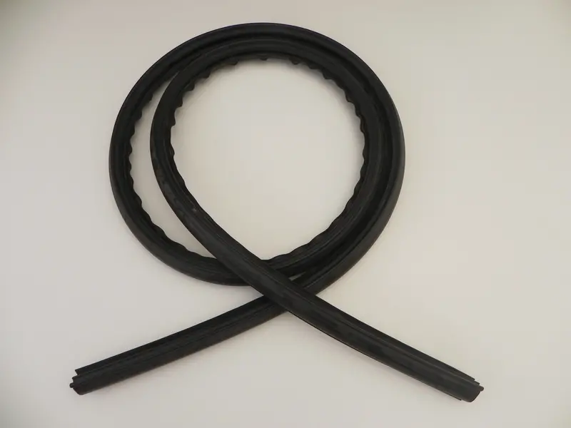 (New) 356 B/C Rear Removable Hardtop To Body Seal - 1959-65 1