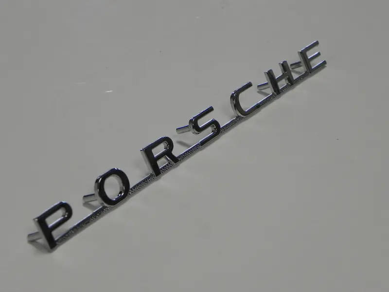 (New) 356 Chrome Emblem: "Porsche" - 1950-59 1