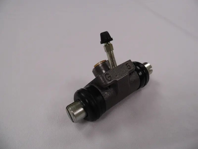 (New) 356 Pre-A/A/B Rear Wheel Brake Cylinder - 1950-63 2