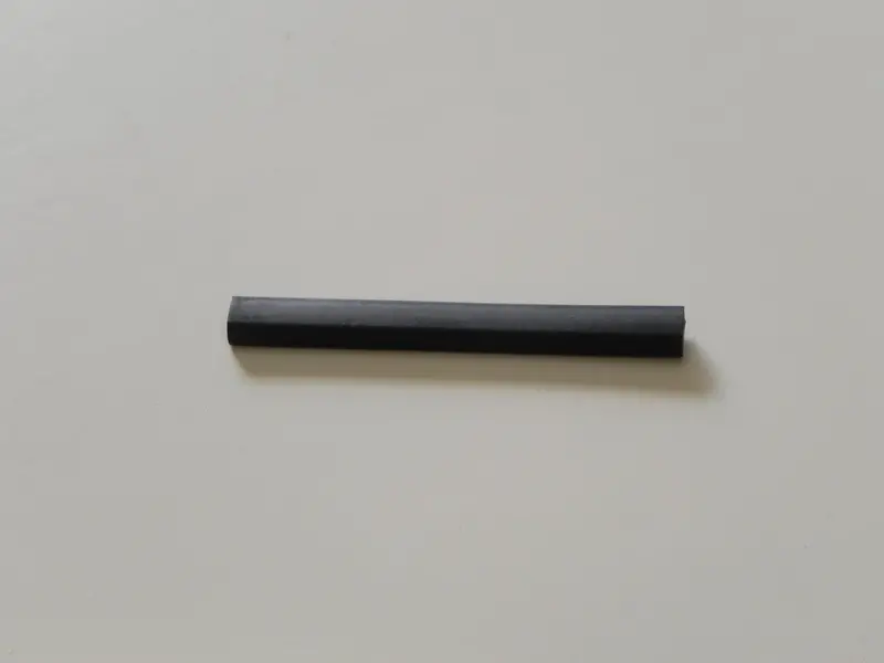 (New) 911/912/914/930 Windshield Rubber Spacer Block 1