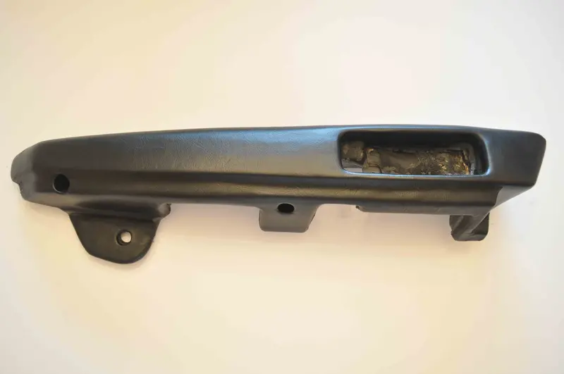 (New) 911/912 Concours Quality Driver's Side Armrest W/O Handle - 1969-73 1