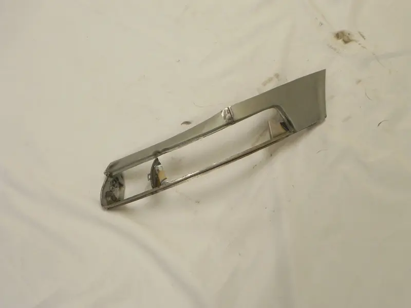 (New) 911/912 Front Left Repair Frame For Turn Signal - 1965-94 1