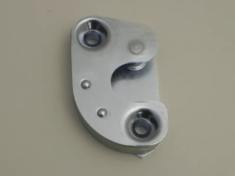 (New) 911/912 Right Hand Door Striker - 1968-69 1