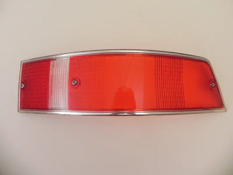 (New) 911/912 Right Side Usa Tail Light Lens With Silver Trim - 1969-72 1