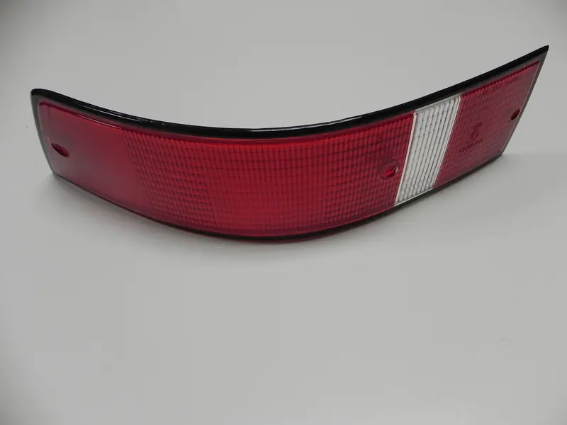 (New) 911/912E/930 Left Side Usa Tail Light Lens With Black Trim - 1973-89 1