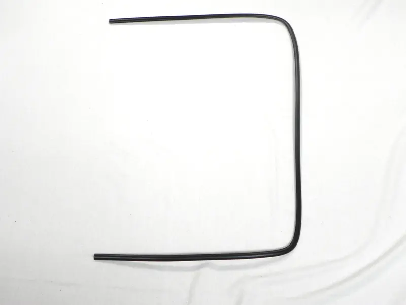(New) 911/930 Coupe Right Rear Black Window Trim - 1974-89 1