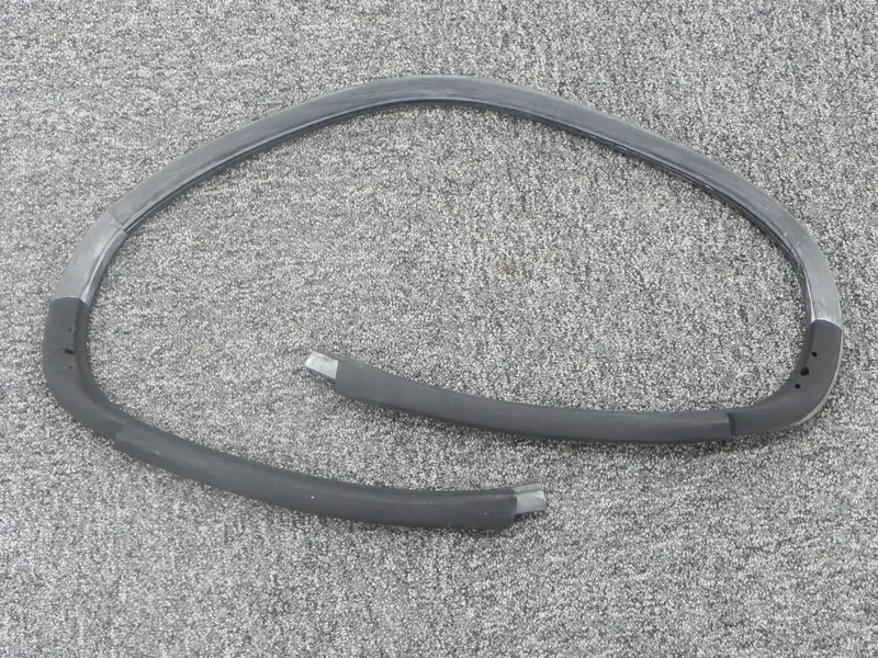 (New) 911/930 Front Targa Bar Seal - 1974-85 1