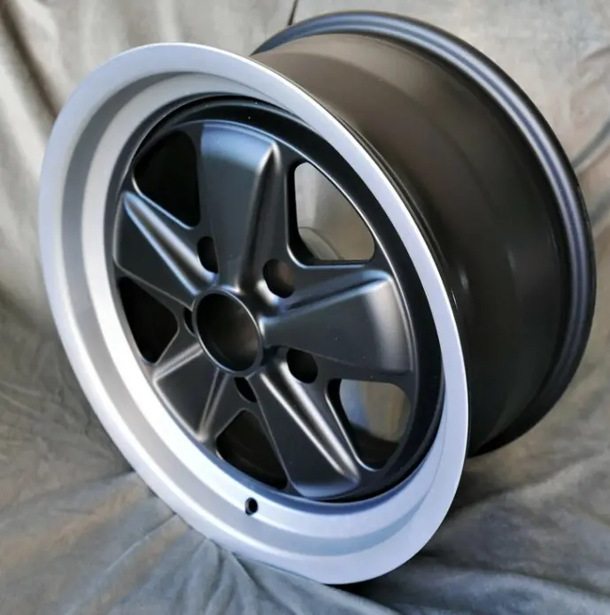 (New) 911/930 Reproduction 8J X 17 Fuchs Wheel - 1977-89 1