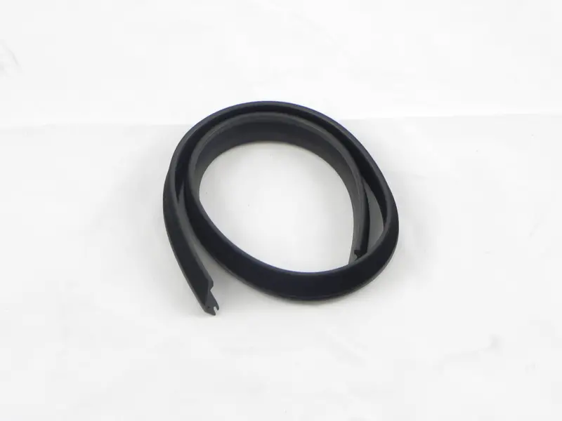 (New) 911/964 Targa/Cabrio Outer Left Window Seal Against Door Glass - 1965-94 1