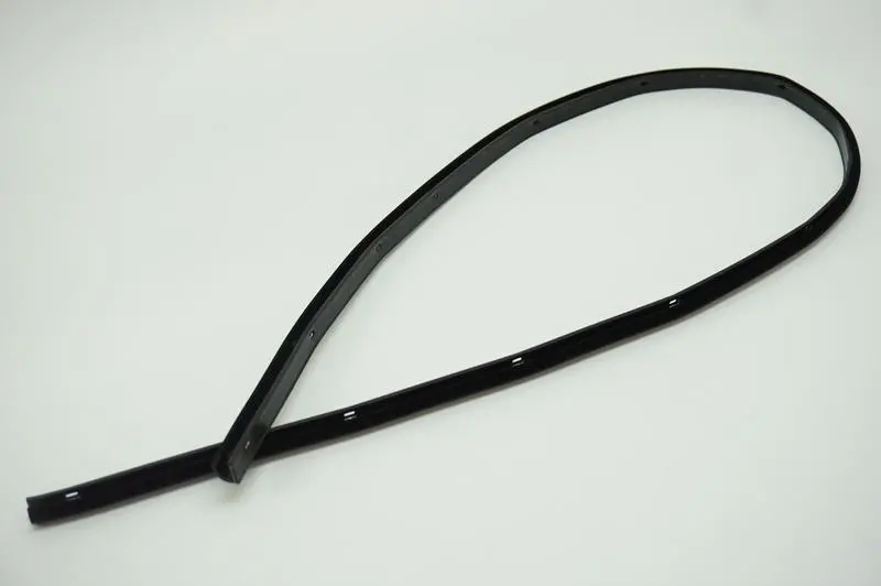 (New) 911/964 Velvet Right Upper Door Seal On Body - 1986-94 1