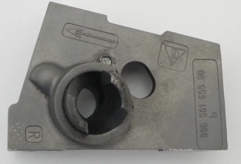 (New) 911/996 Cabriolet Right Side Top Latch Bottom - 1999-04 1