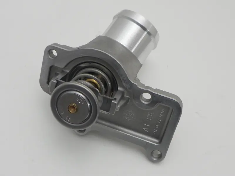 (New) 911/Boxster/Cayman Thermostat With Cover And Gasket 2