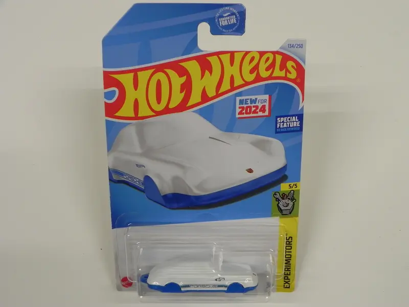 (New) 911 Carrera Hot Wheels Key Fob 3