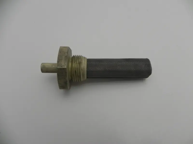 (New) 911 Fuel Tank Fitting With Strainer - 1965-76 2