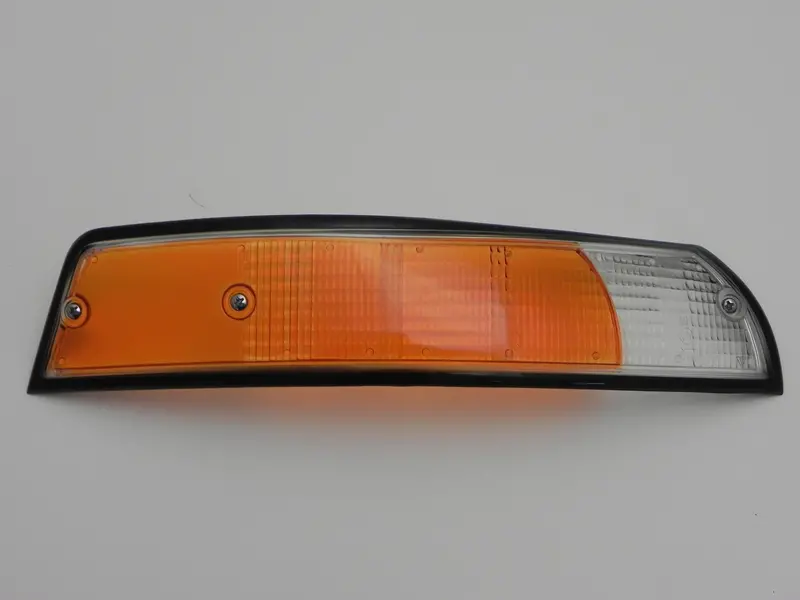 (New) 911 Porsche European Right Front Turn Signal Lens With Black Trim - 1973 1