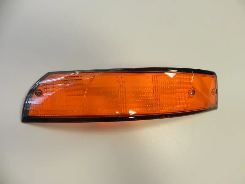 (New) 911 Porsche Left Front Us Turn Signal Lens With Black Trim - 1973 1