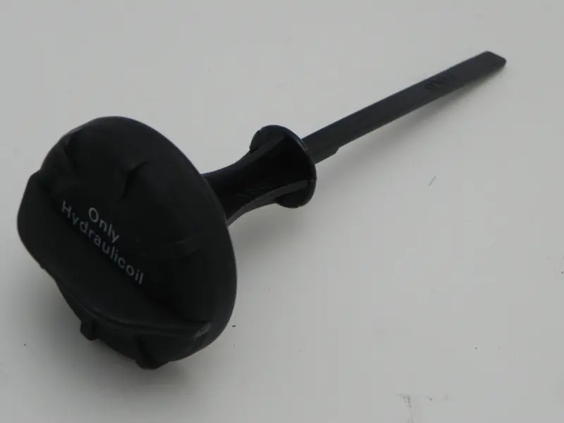 (New) 911 Power Steering Fluid Cap 1