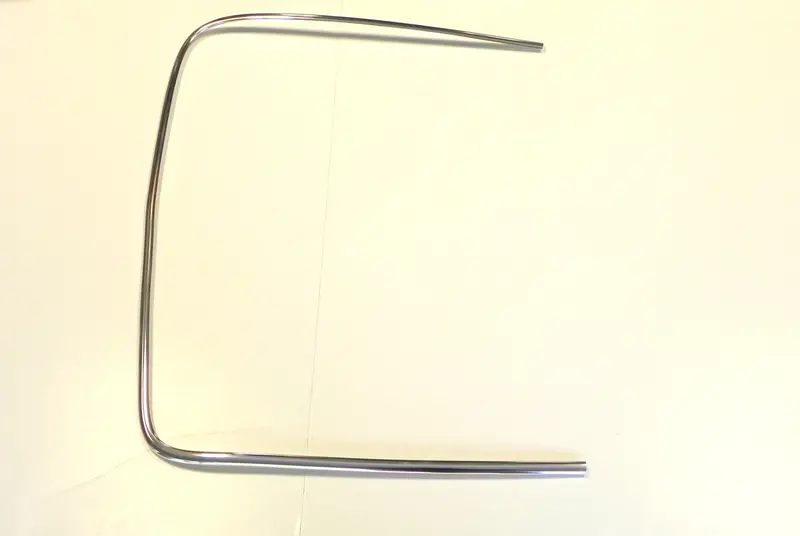 (New) 911 Rear Left Bright Aluminum Windshield Trim - 1965-77 1