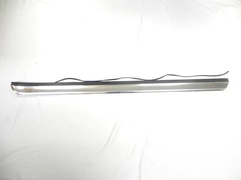 (New) 911 Rs Left Rocker Molding - 1973 1