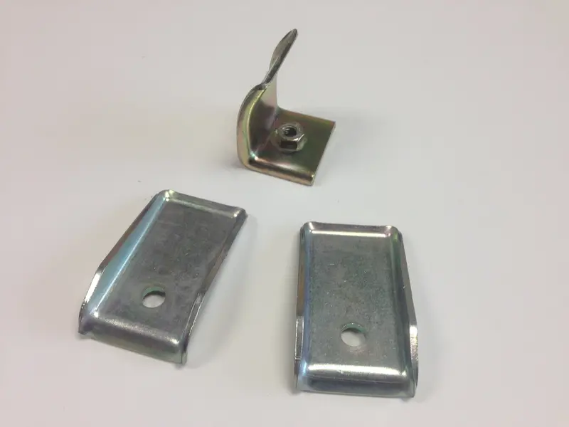 (New) 911 S/Rs 85 Liter Plastic Gas Tank Bracket Kit - 1972-73 1