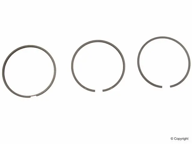 (New) 911 T/E 84Mm Piston Ring Set - 1970-71 1