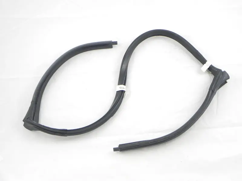 (New) 911 Targa/Cabriolet Windshield Frame Seal - 1987-94 1