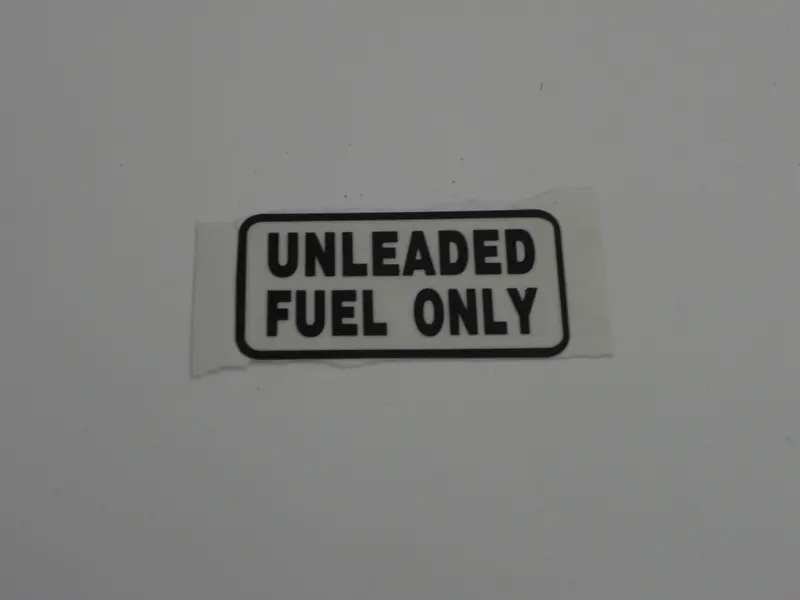 (New) 911 'Unleaded Fuel Only' Decal In Black Lettering - 1978-89 1