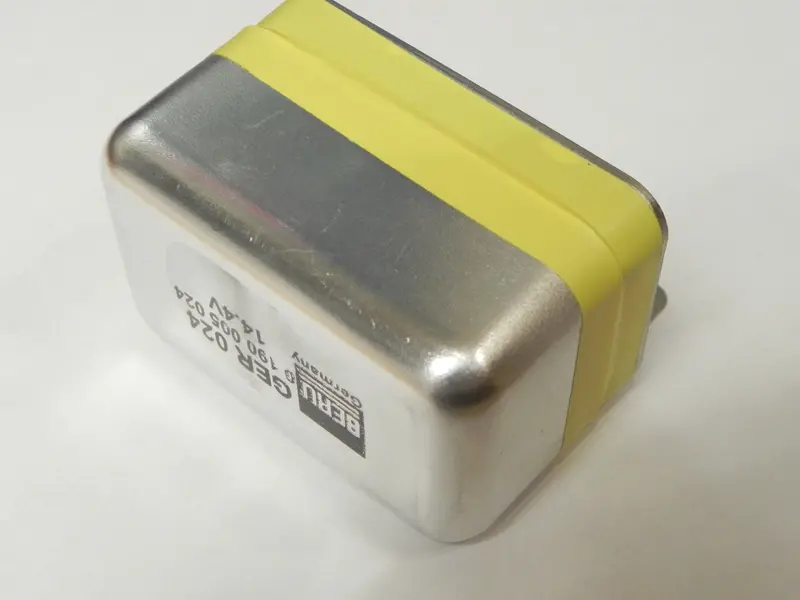 (New) 911 Voltage Regulator 1965-73 2