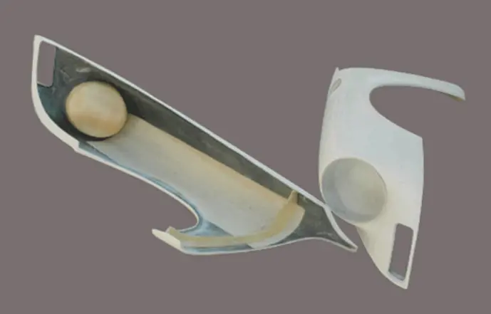 (New) 911R Pair Of Fiberglass Front Fenders - 1965-73 1