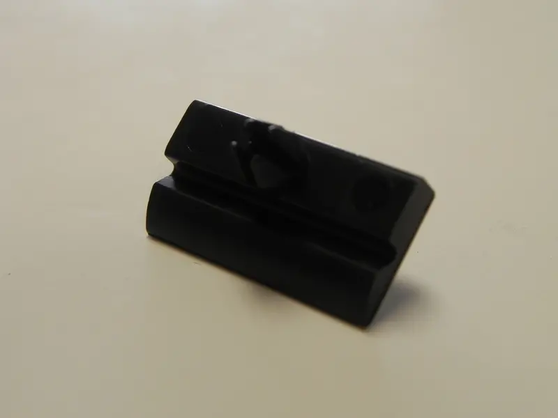 (New) 914 Windshield Trim Mounting Clip 1