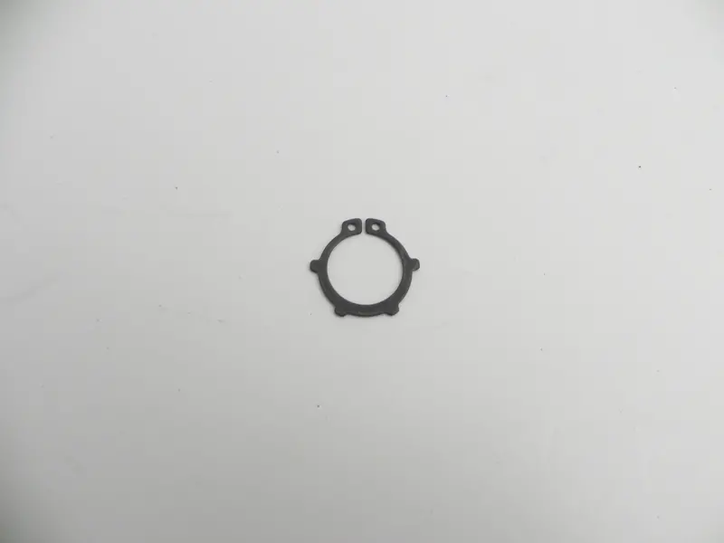 (New) 924/944/968 Circlip - 1976-95 1