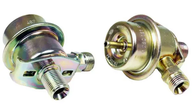 (New) 924/944 Fuel Injection Pressure Damper 1983-89 1