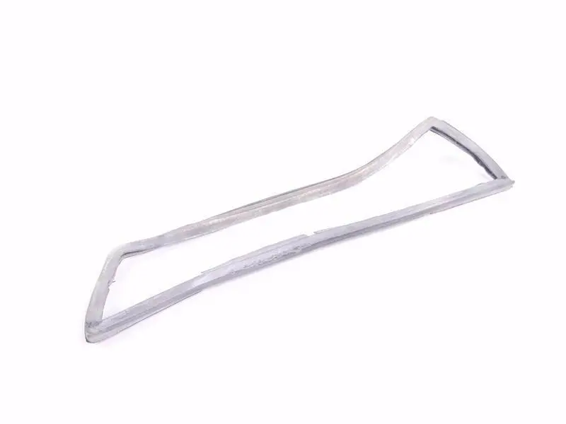 (New) 964 Rear Right Taillight Seal - 1989-94 1