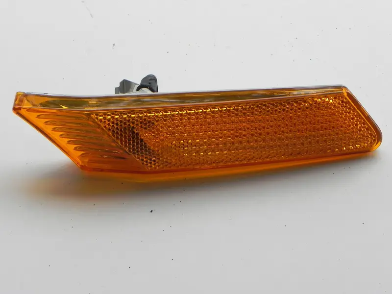 (New) Boxster/Cayman Right Front Side Amber Marker Light - 2005-11 1