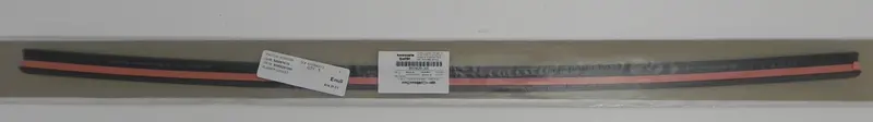 (New) Cayenne Sunroof Glass Seal Front 1