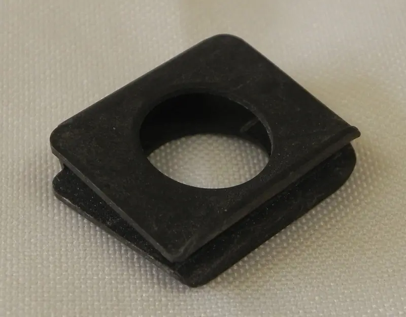 (New) Fastener Clip 1