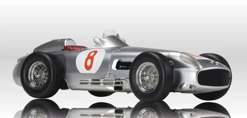 (New) Ixo Mercedes W196 Kit Fangio #8 - 1:8 - 1950S 1