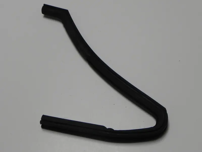 (New) Left Cabriolet Or Karmann Hardtop Vent Window Seal - 1958-65 1