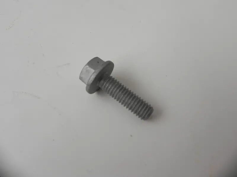 (New) M8x20 Hexhead 1