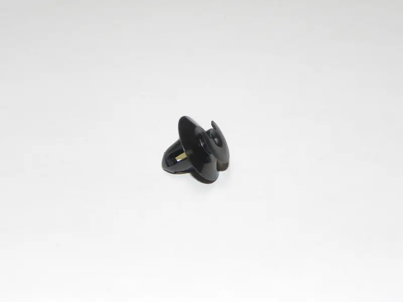(New) Plastic Clip For Rear Window Seal 1