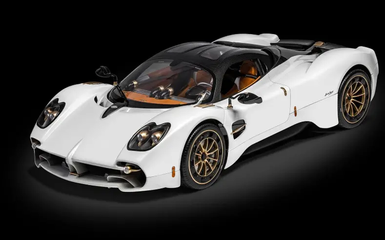 (New) Pocher Pagani Utopia Coupé Bianco Perla Kit 1:8 - 2020S 1