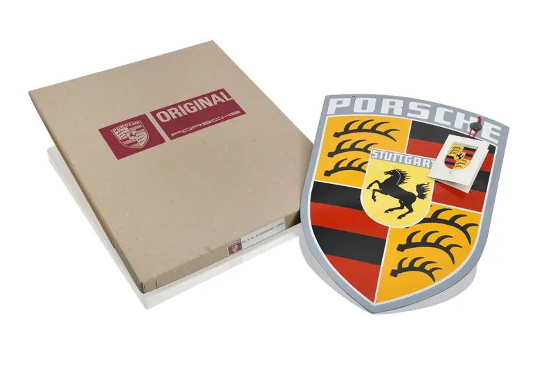 (New) Porsche Crest Enamel Wall Decoration 1