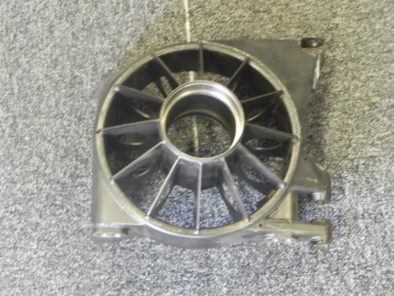 (New) Rear Upright Lh* 1