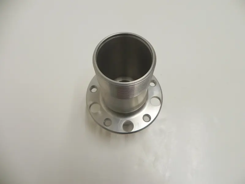 (New) Rsr/934 Front Right Aluminum Centerlock Brake Hub - 1973-89 1