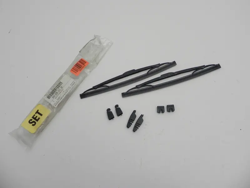 (Nos) 356 Pair Of Black Replacement Wiper Blades - 1959-65 1