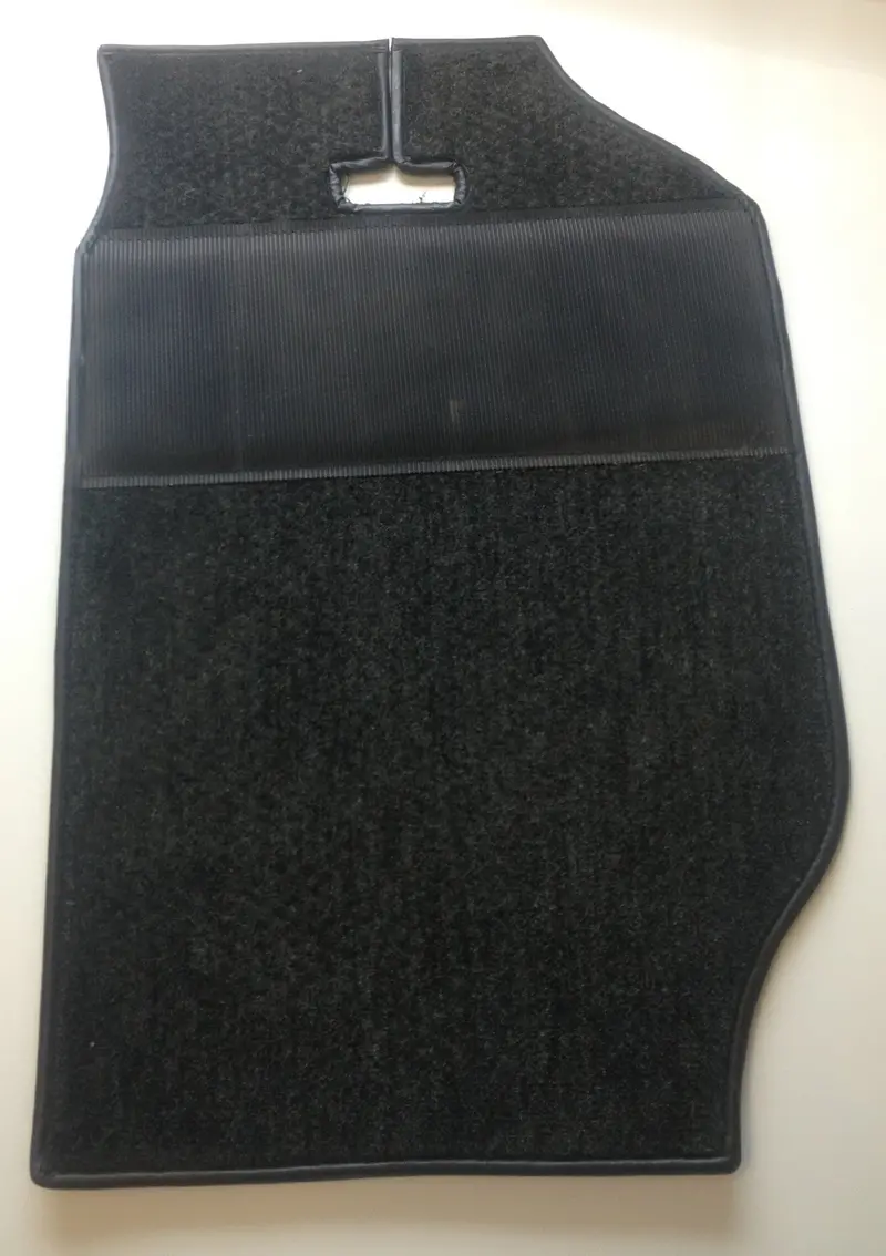(Nos) 911 Right Hand Drive Right Side Sportomatic Floor Mat 1969-73 1