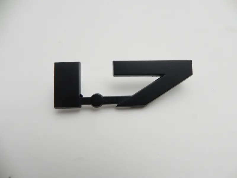 (Nos) 914 1.7 Emblem 1